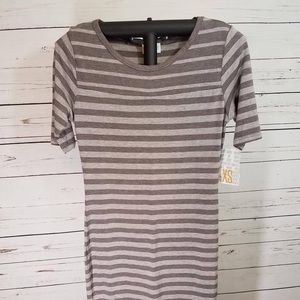 UNICORN! NWT BROWN LuLaRoe Julia ~ XS ~ HTF BROWN